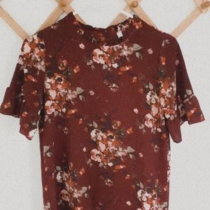 Roolee floral blouse. Small